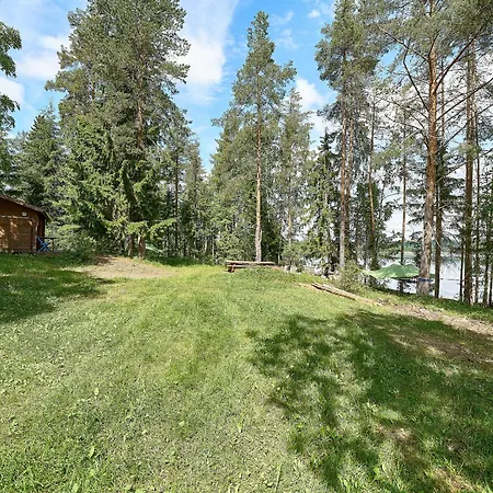 Itaerajan Helmi *